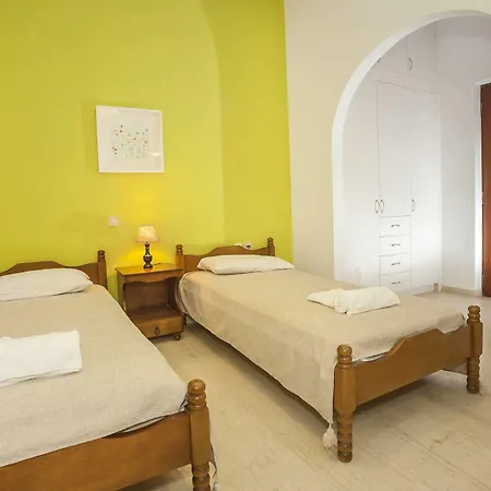 Melas Aparthotel