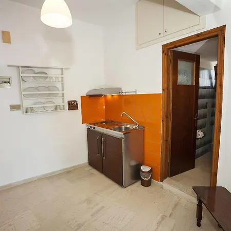 Melas 2* Agios Nikolaos