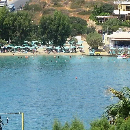 Melas Aparthotel